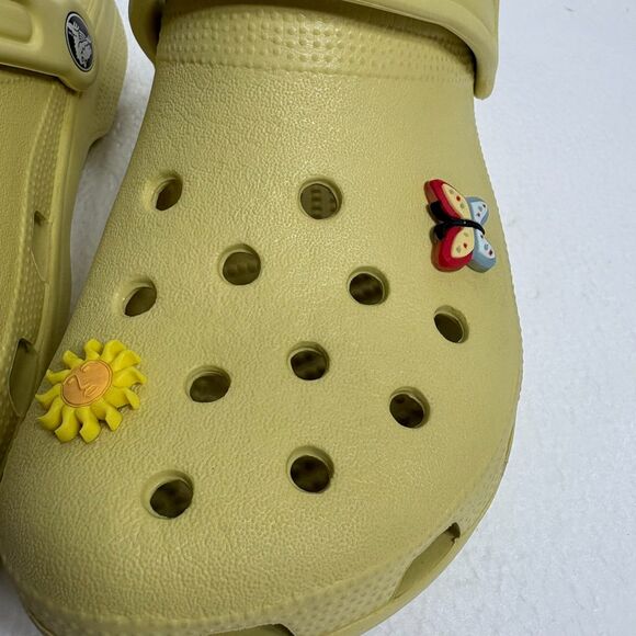 Crocs Classic Clog Slip On Clogs Mustard Yellow Unisex Men 3 Women 5 with Charms - Picture 13 of 13